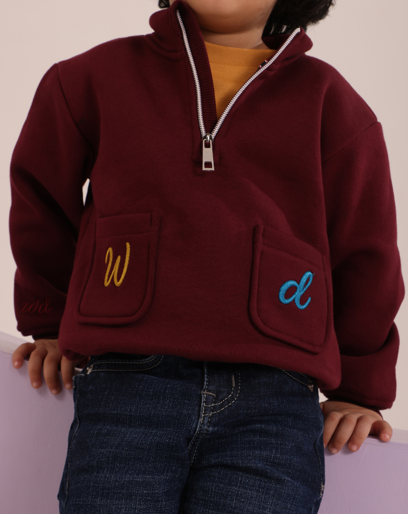 Quarter zip-top sweatshirt