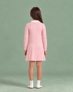 petal pink